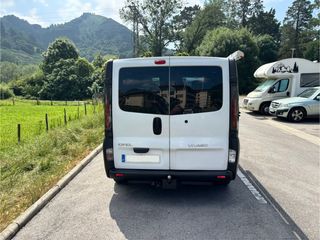 Opel Vivaro 2005
