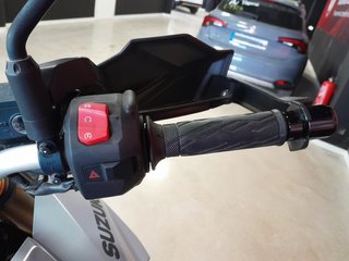 Suzuki V Strom 800 DE