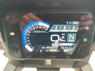 Suzuki V Strom 800 DE