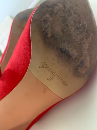 Zapatos rojos Stradivarius Talla 38