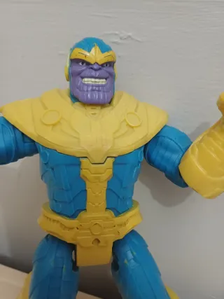 Muñeco Thanos Avengers