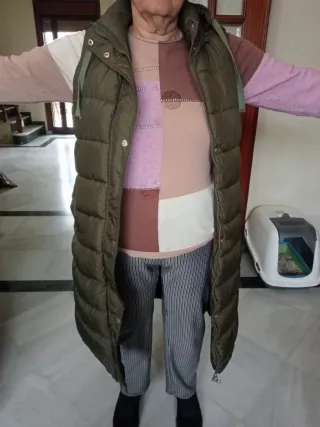 Chaqueta larga sin mangas mujer