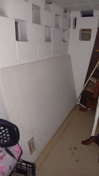 Somier tapizado beige/blanco