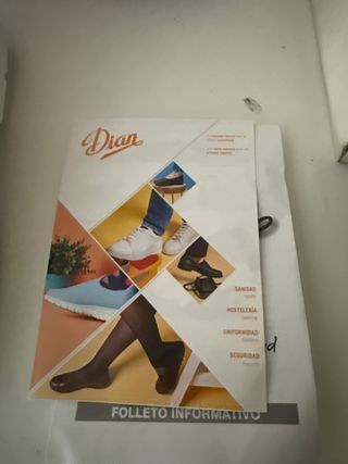 Zuecos Dian Talla 37 Blancos