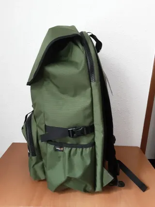 Mochila Vans no negocio ni hago envios