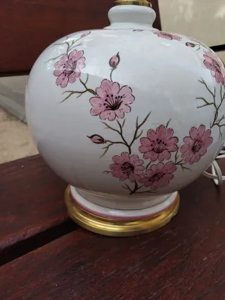 Lámpara cerámica Manises vintage pintura floral