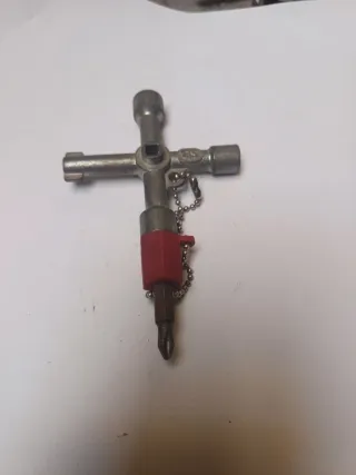 Llave Cuadros Eléctricos Contadores