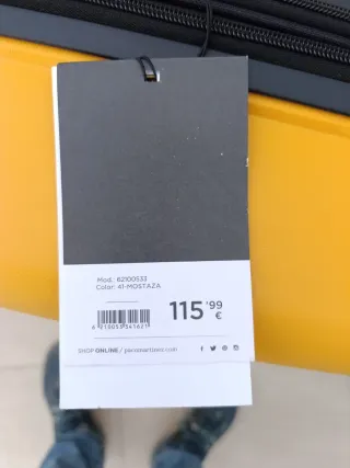 Maleta mostaza con ruedas, grande, Paco Martínez