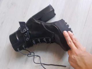 Botas altas negras con plataforma