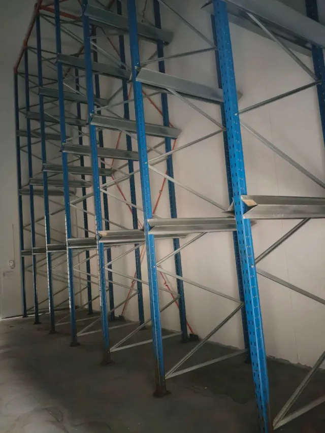 Estanterías Metálicas Mecalux