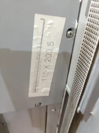 Ventana aluminio con persiana