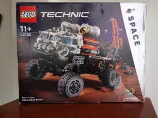 Lego 42180 Mars crew exploration rover