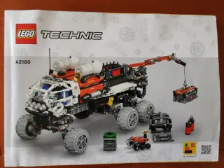 Lego 42180 Mars crew exploration rover