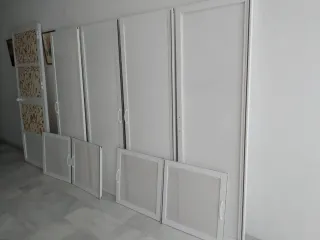 Puertas blancas aluminio semi nuevas completas