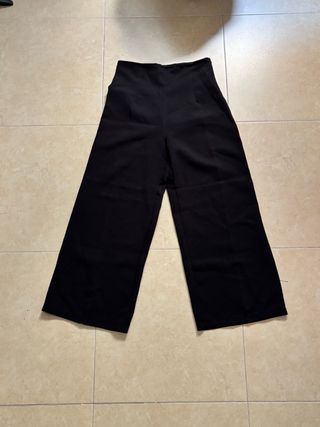 Pantalones negros anchos