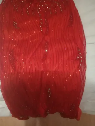 Vestido de boda gitana rojo con pedrería