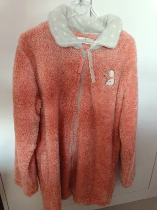 Chaqueta/Bata Coral Talla XS