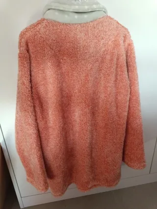 Chaqueta/Bata Coral Talla XS