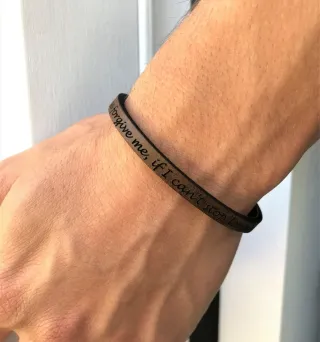 Pulsera de cuero personalizada