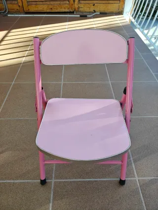 Scrivania per bambini rosa in metallo e legno