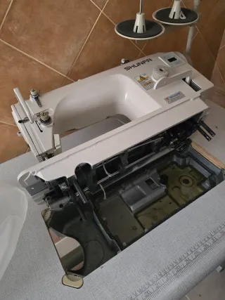 Máquina de coser profesional SHUNFA