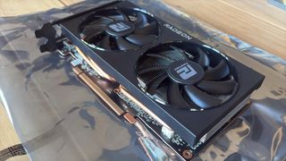 AMD Radeon RX 6600 PowerColor