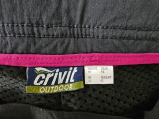 Pantalón trekking negro con cinturón