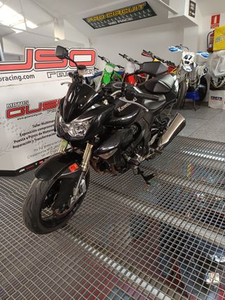 Kawasaki Z1000 Negra