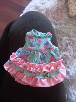 Muñeca Nenuco Oriental+ vestidos