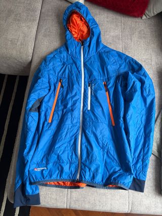 Chaqueta Ortovox Azul y Naranja
