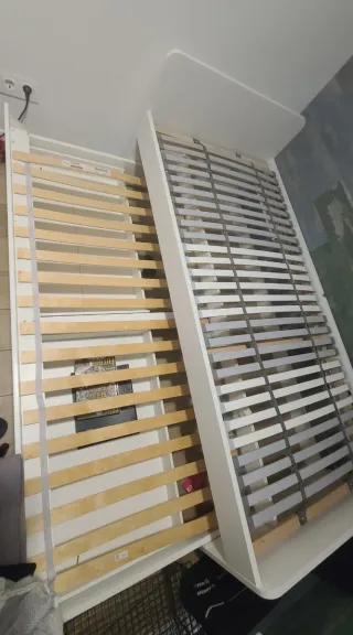 Solo cama nido, sin colchón Ikea madera, metal.