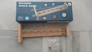 Juego de mesa madera espacio