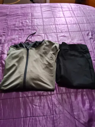 Lote deportivo mujer: Chaqueta y pantalón