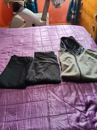 Lote deportivo mujer: Chaqueta y pantalón