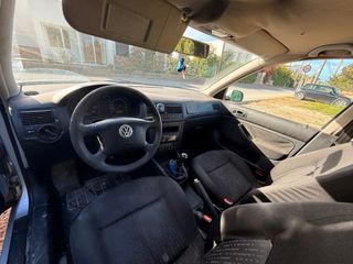 Volkswagen Golf 1.4