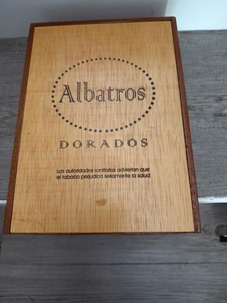 Caja de madera Albatros Dorados