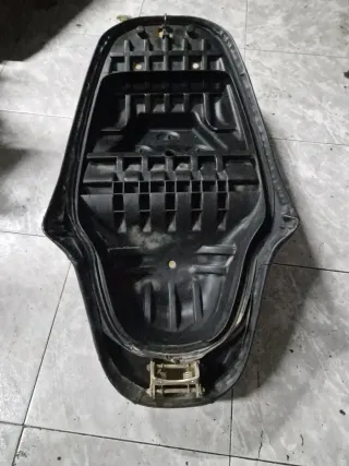 Asiento Kymco Grandink 125cc