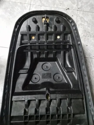 Asiento Kymco Grandink 125cc