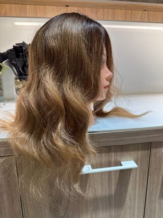 Maniquí Peluquería Cabello Natural