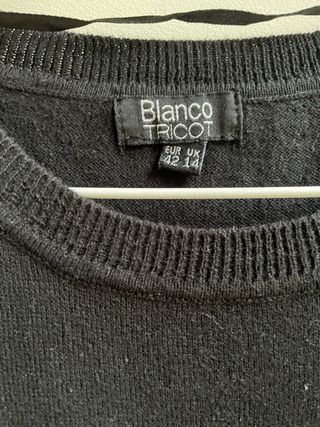 Vestido punto 100 % algodón manga corta fruncida.