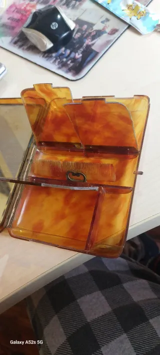 Portagioie, trousse antico in bachelite con specch