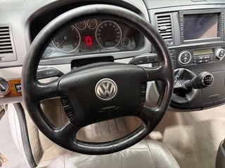Volkswagen Multivan 2.5 TDI 174CV