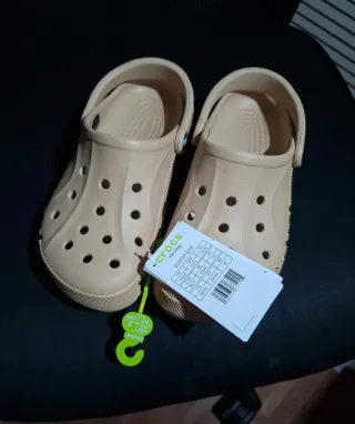 Crocs Via Clogs Talla 36/37 Beige