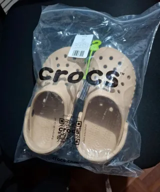 Crocs Via Clogs Talla 36/37 Beige