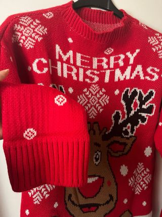 Maglione natalizio con renna