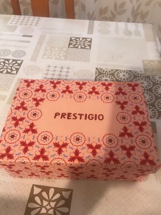 Zapatos de raso lila talla 38 y cartera a juego