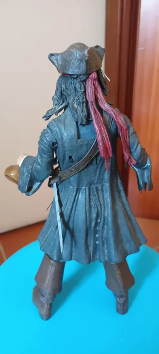 Figura Jack Sparrow Electrónica Neca