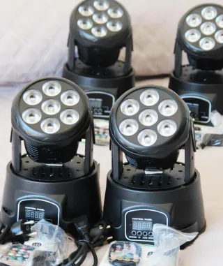 4 Teste Mobili 105W DJ Animazione