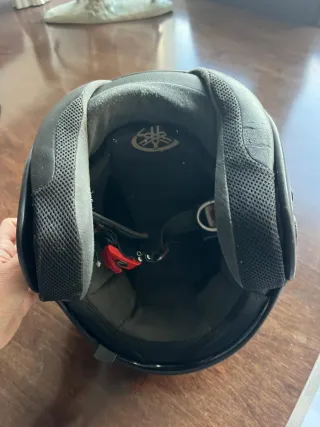 Casco Moto MOMO Diseño