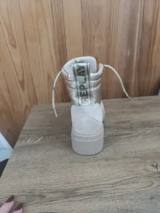 Botas Replay bege/douradas tam 37